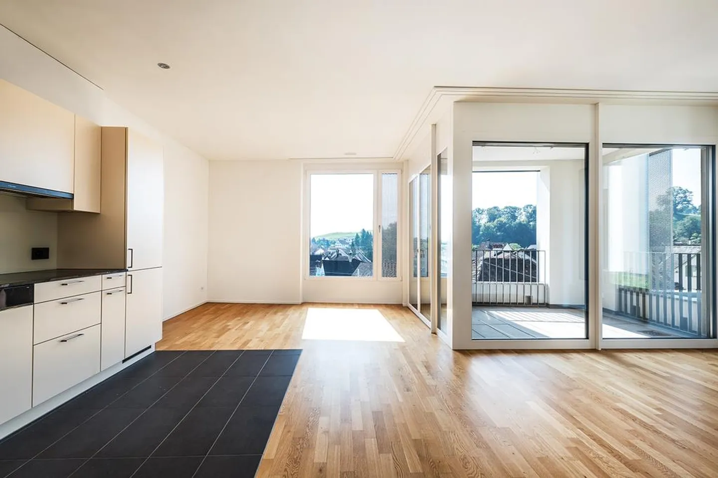 Appartement 3.5 pièces ultra moderne au cœur d'Altstätten ! - Photo 3 sur 11