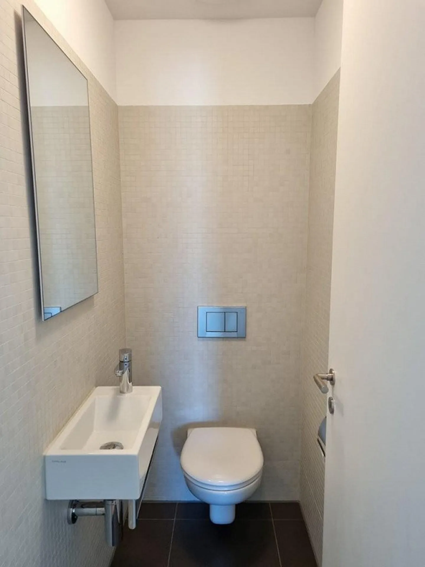 Appartement ancien élégant au cœur du quartier 6 - Photo 2 sur 7