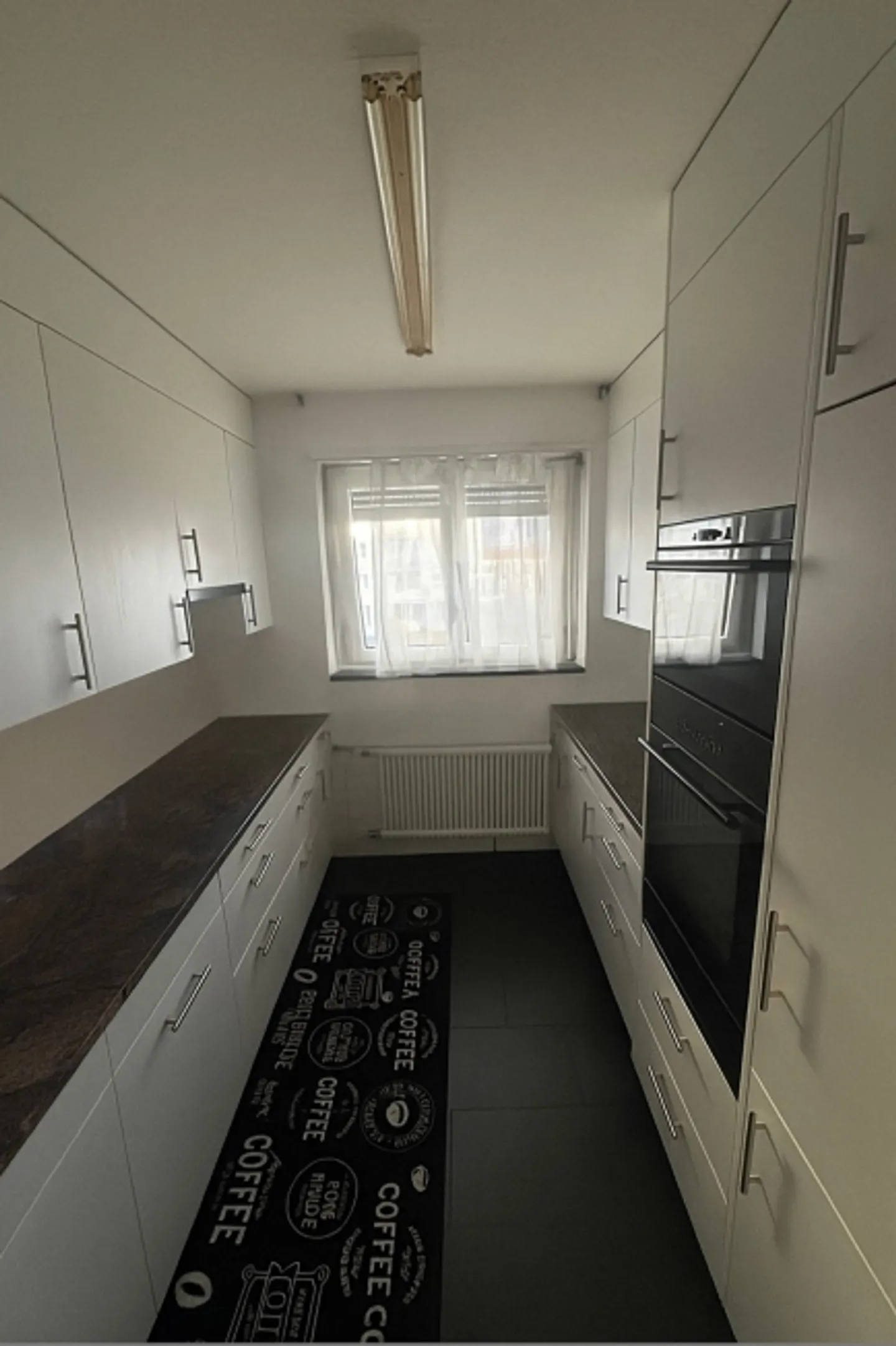 3.5-room apartment with two balconies, private washing tower and underground parking space - Photo 3 of 10