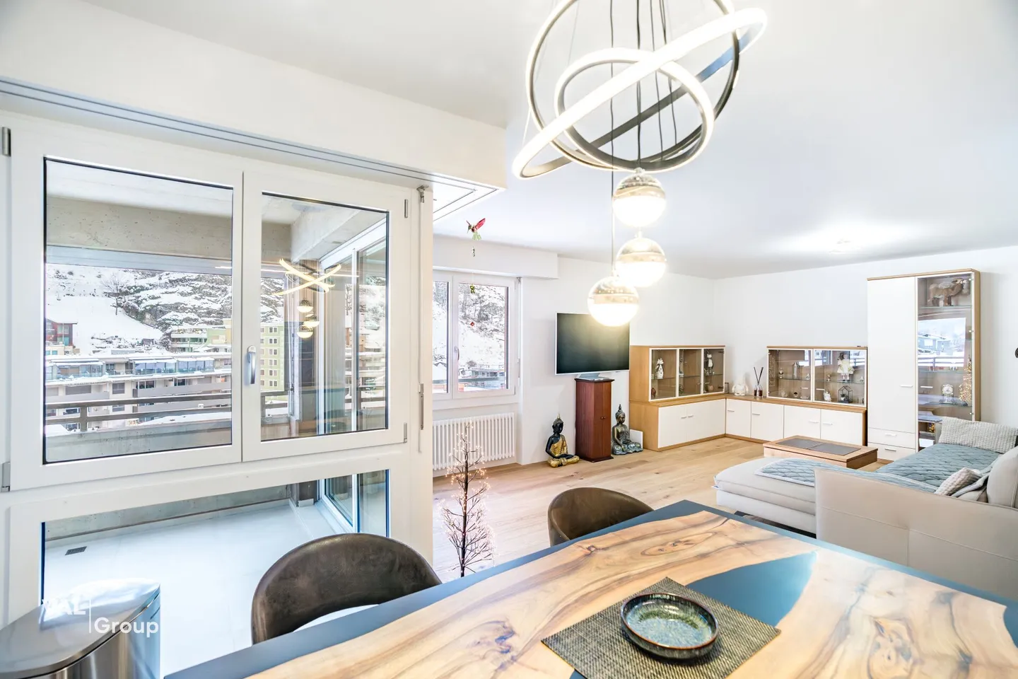 Helle Wohnung mit Panoramasicht - Foto 6 von 11