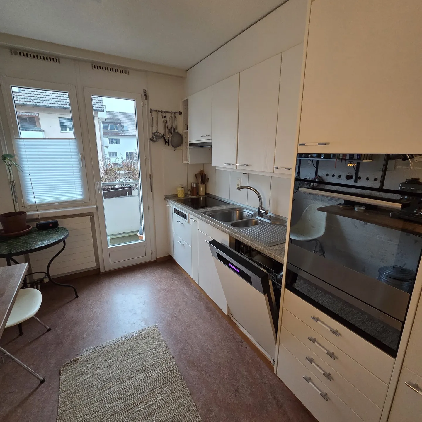 3 ROOM APARTMENT IN DÜBENDORF (ZH), FURNISHED, TEMPORARY - Photo 5 of 10