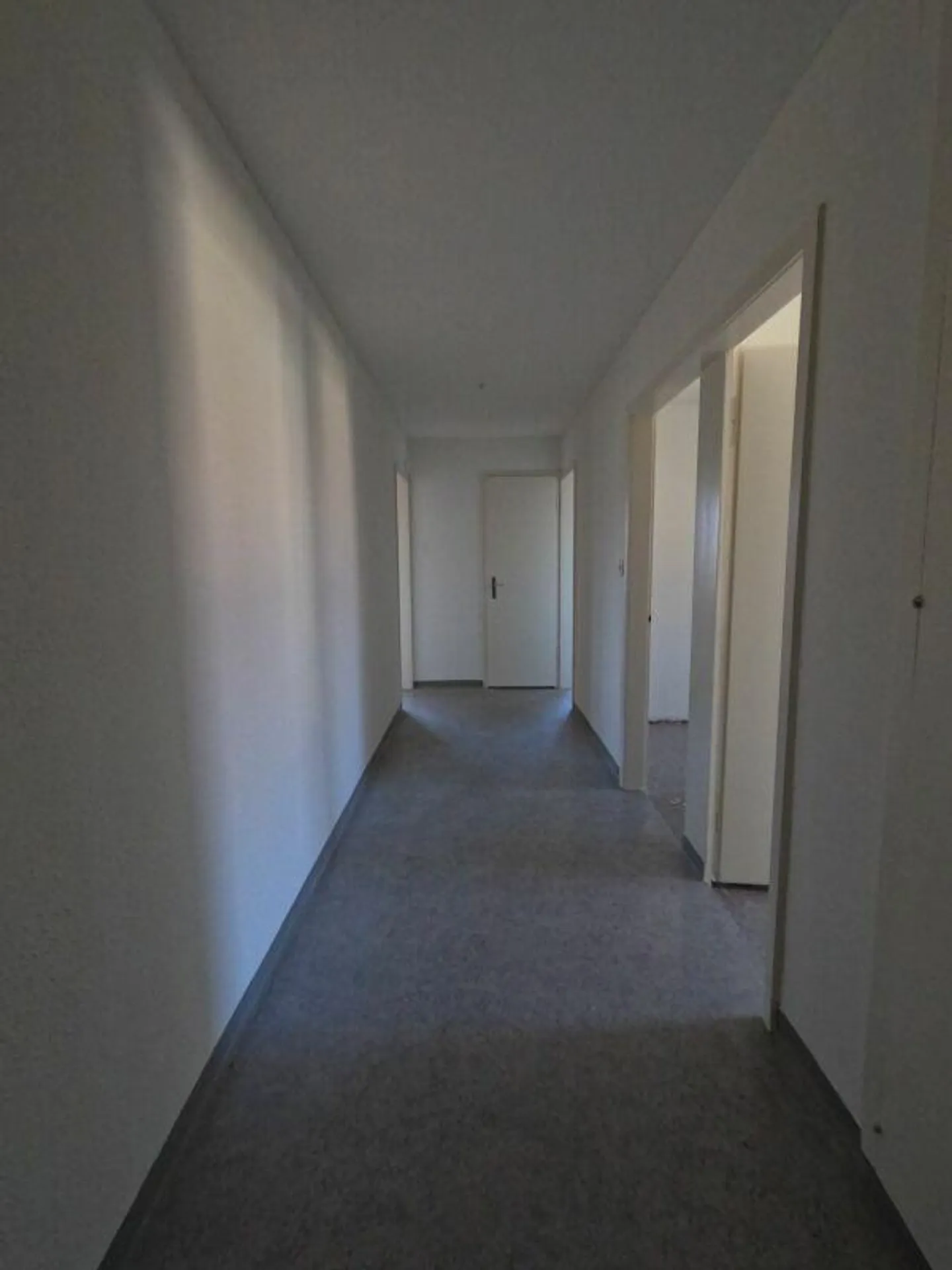 Familienwohnung zum guten Preis-Leistungs-Verhältnis in St. Gallen ... - Photo 6 sur 7