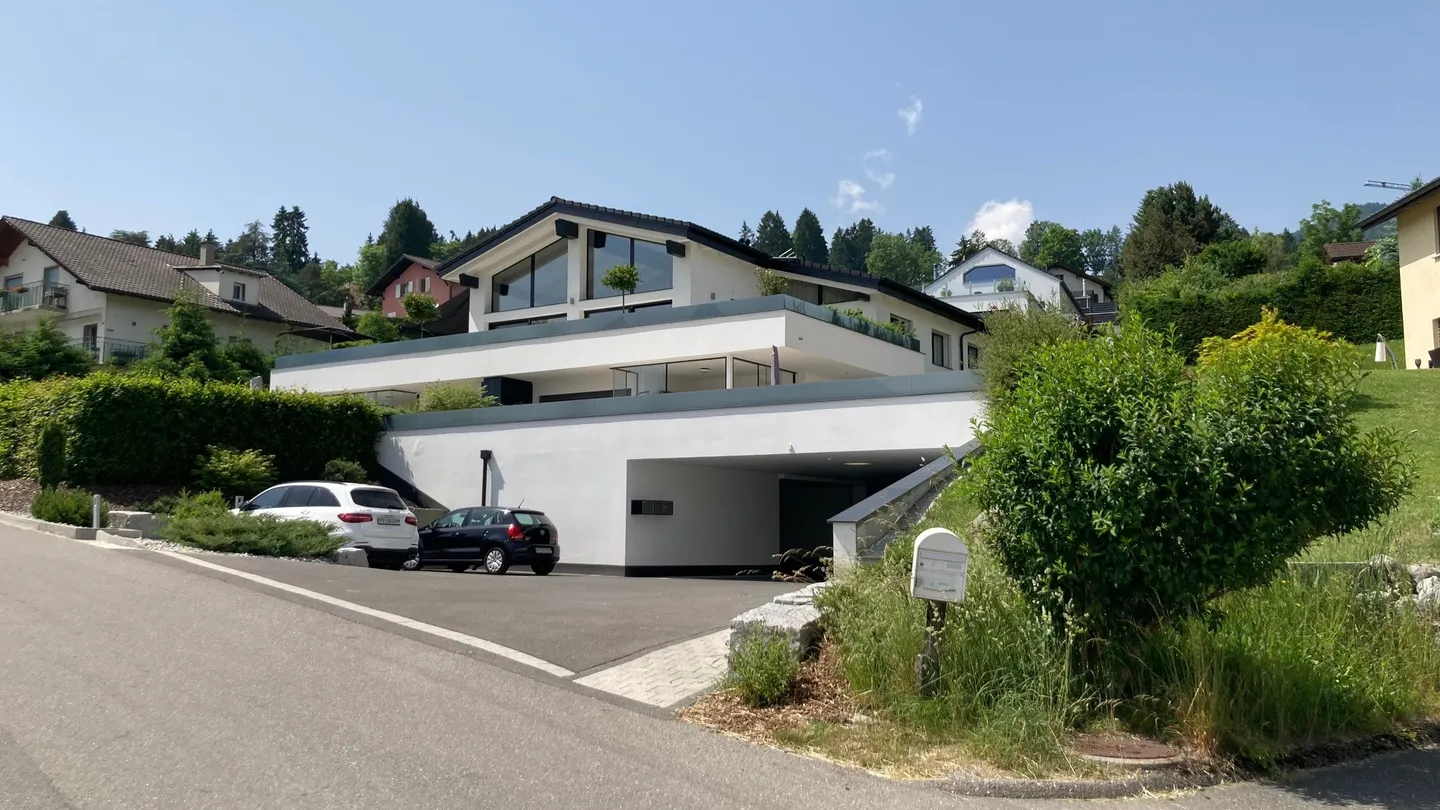 Appartement moderne avec terrasse - Photo 1 sur 1