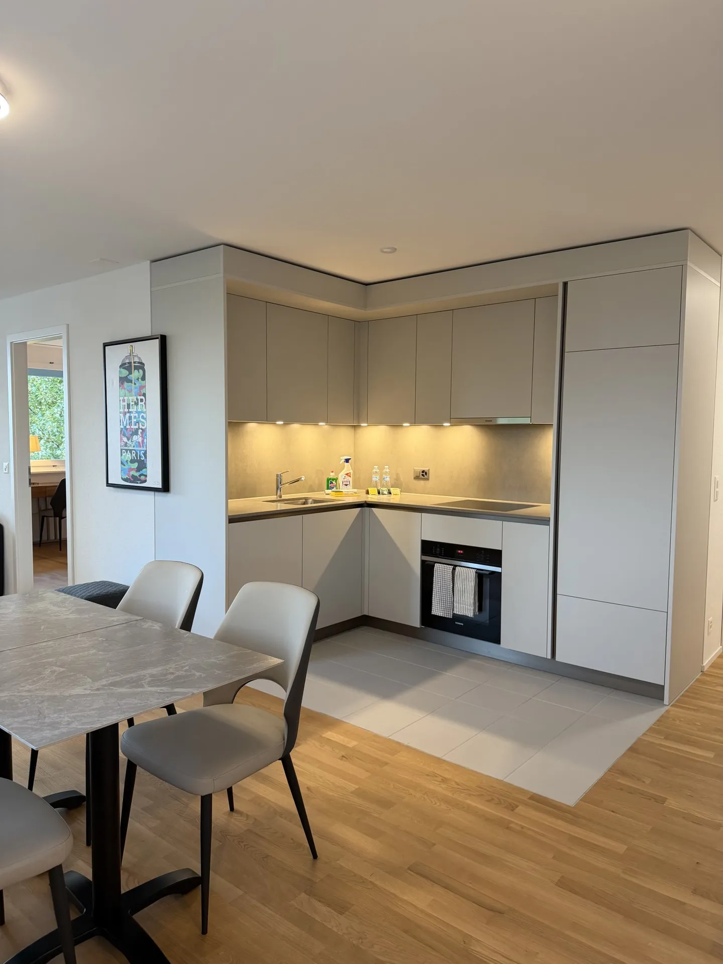 Charmant appartement 2.5 pièces - Photo 4 sur 9