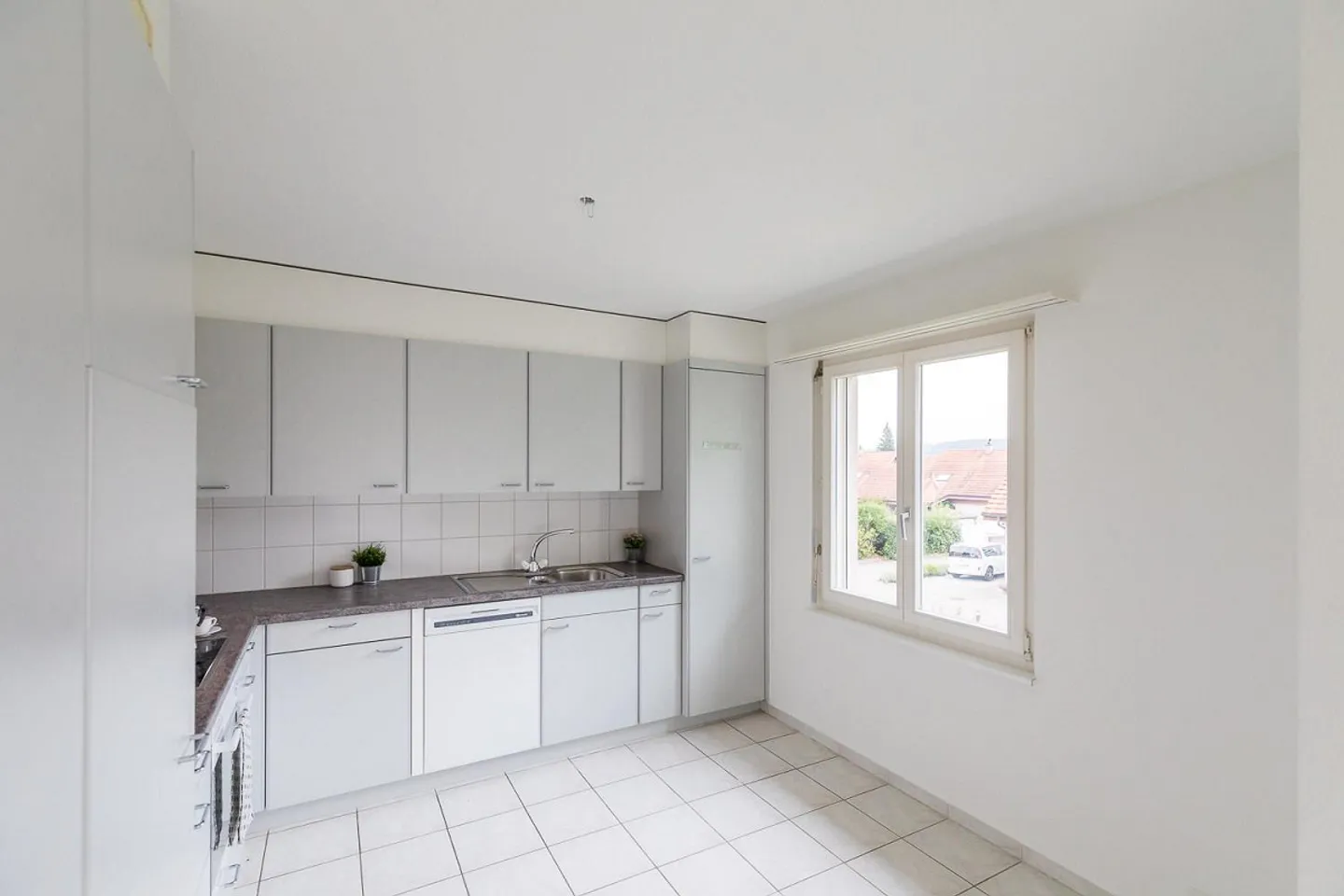 Quiet Residential Area - Photo 4 of 10