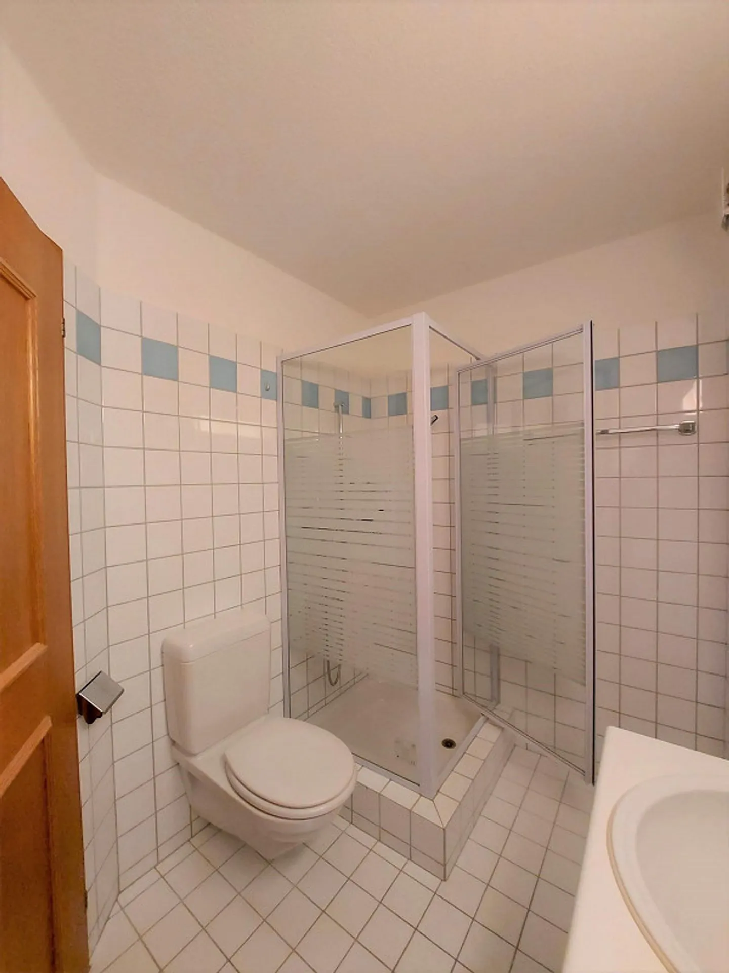 Ampio e accogliente appartamento di 4,5 stanze (maisonette) - Foto 7 di 13