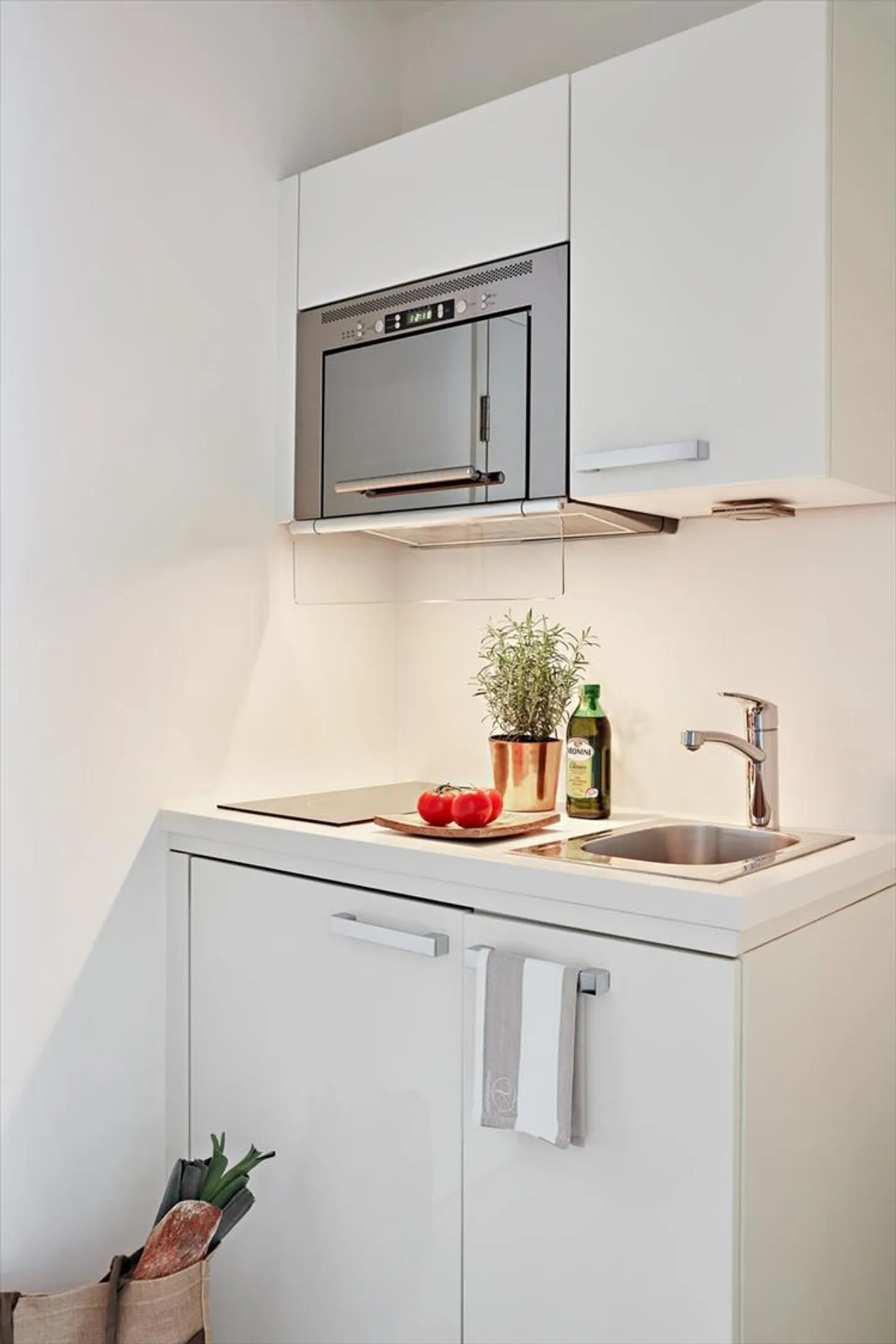 Ampio Appartamento Familiare a Oerlikon - Foto 3 di 4