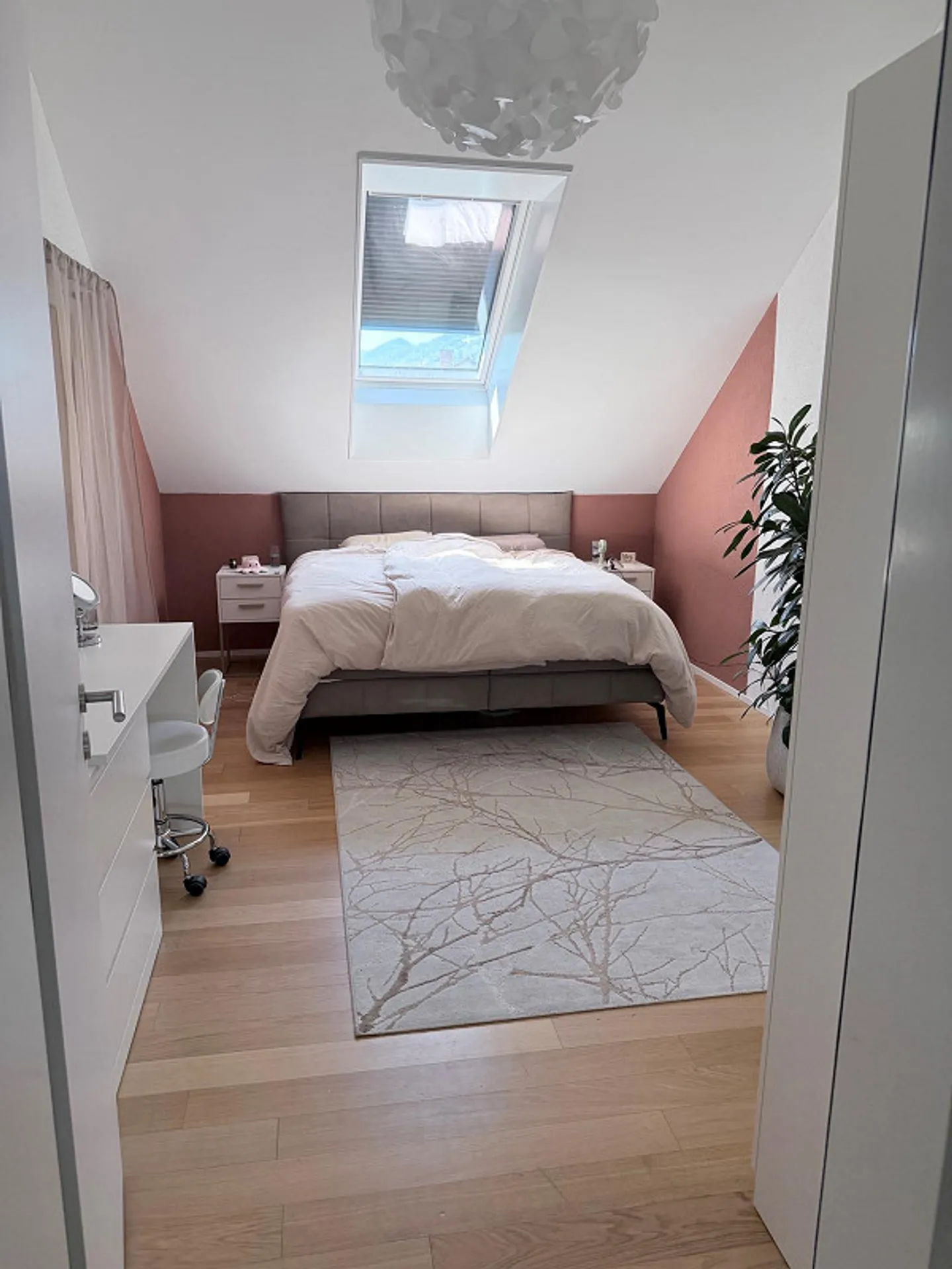 3.5 Room Attic Apartment - Photo 8 of 12