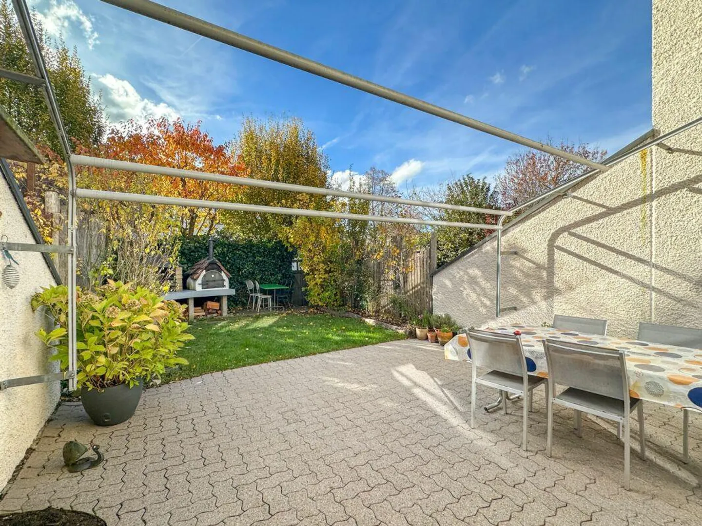 La tua casa di benessere nel centro di Sursee - Foto 3 di 11