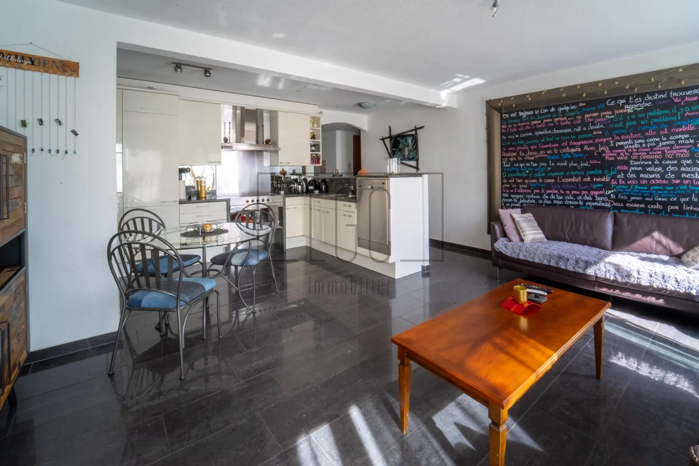 Charming Apartment in Sion - Photo 5 of 10