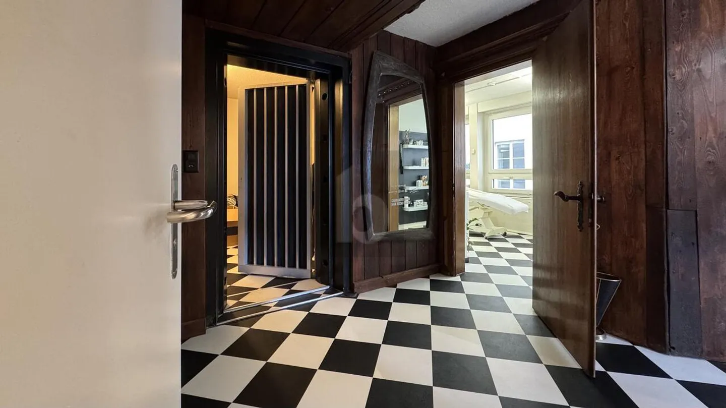 CENTRAL ET DANS UN ENDROIT RECHERCHÉ - Photo 2 sur 6