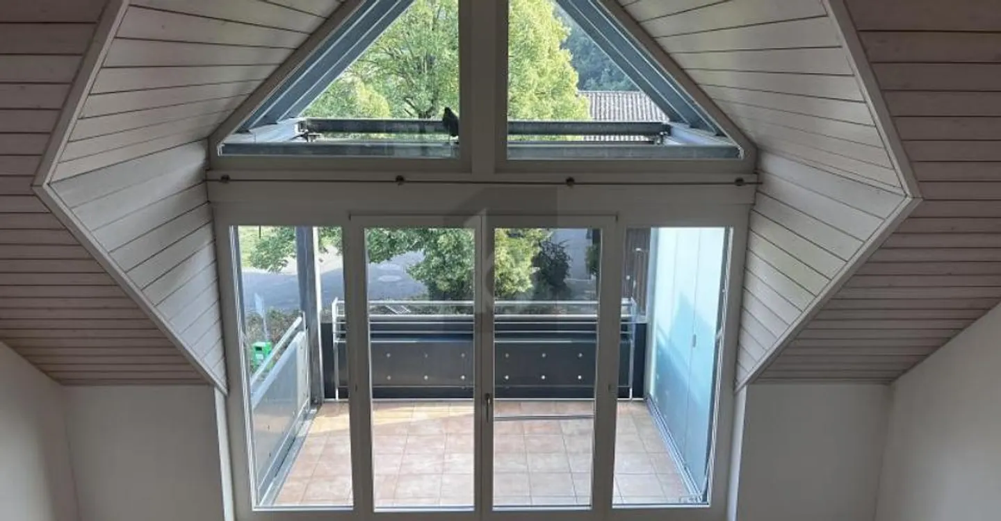 Charmante Maisonette mit Grünblick - Foto 2 von 6