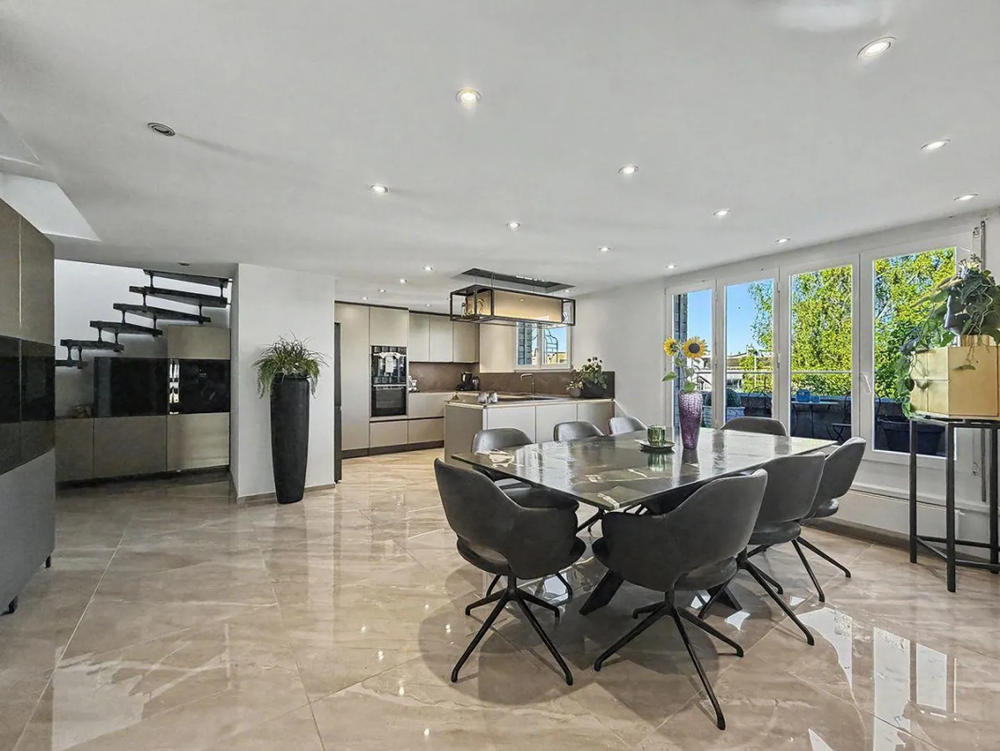Maisonette élégante avec vue sur les montagnes - Photo 4 sur 13