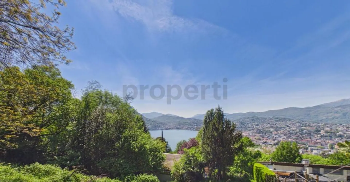 Grand terrain constructible avec vue sur le lac dans une zone tranquille, Viganello - Photo 7 sur 11
