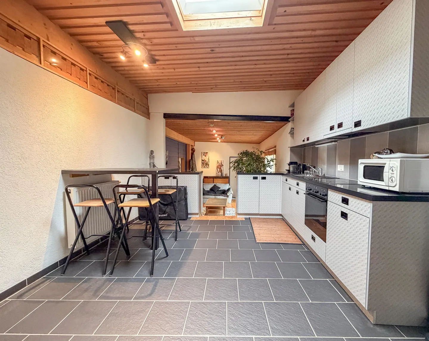 Casa con 2 appartamenti, 1 spazio commerciale e 1 garage a Ste-Croix - Foto 15 di 27