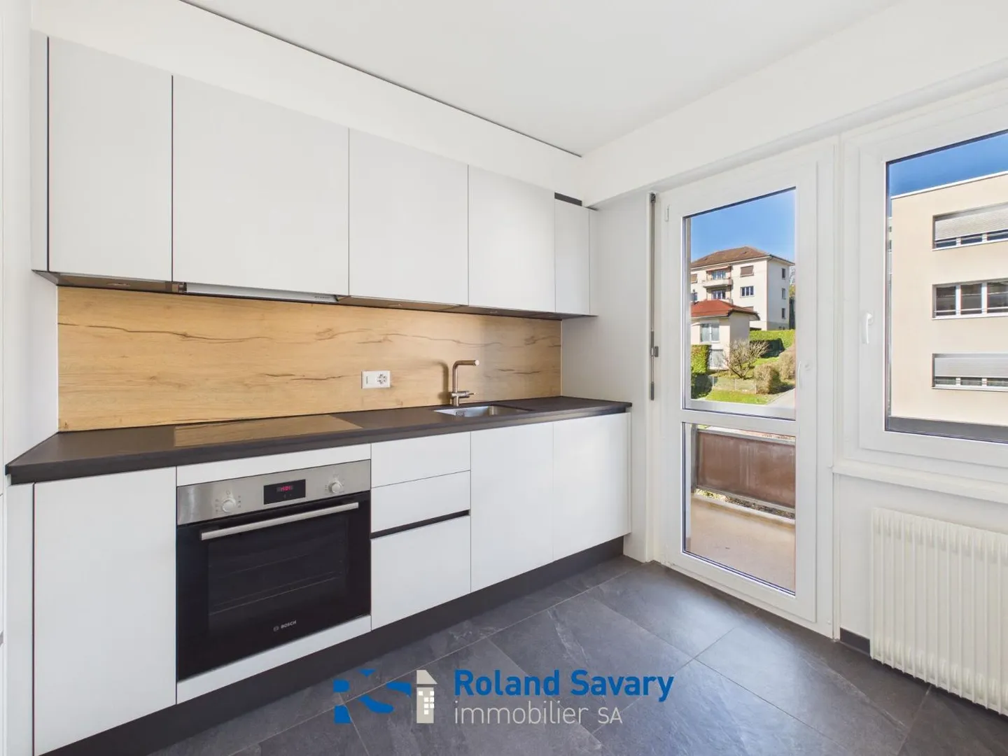 Beautiful 3.5 Room Apartment - Photo 4 of 13