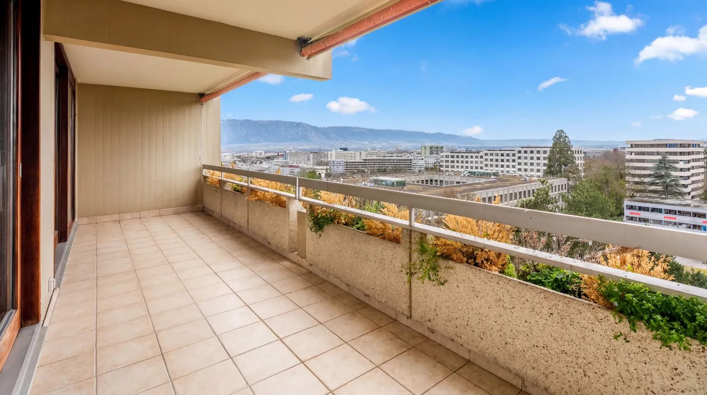 Geräumige Wohnung mit Terrasse - Foto 8 von 18