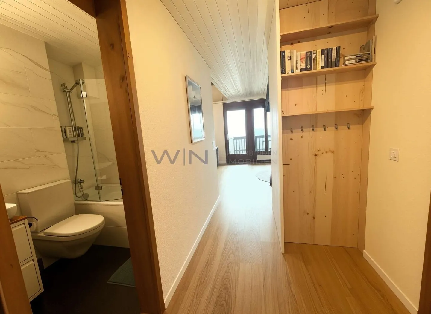 Con vista sul lago, stile e anima - Foto 10 di 12