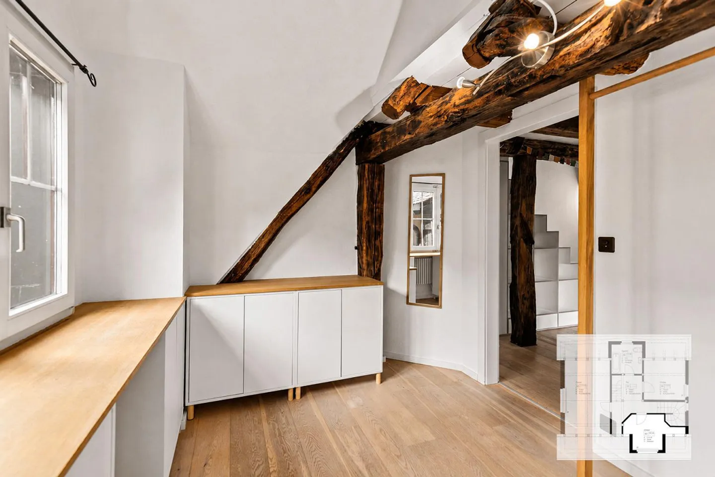 WORKING, LIVING, FEELING GOOD, Historic Townhouse with Character in Stein am Rhein - Photo 7 of 13
