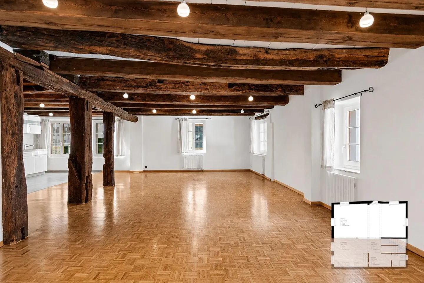 WORKING, LIVING, FEELING GOOD, Historic Townhouse with Character in Stein am Rhein - Photo 8 of 13