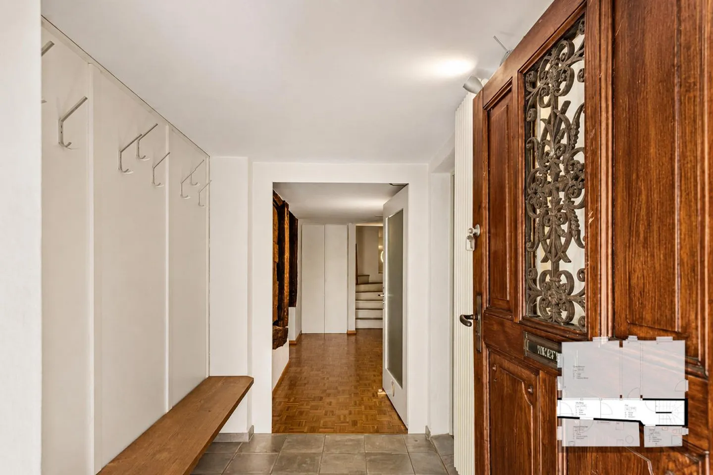 WORKING, LIVING, FEELING GOOD, Historic Townhouse with Character in Stein am Rhein - Photo 12 of 13