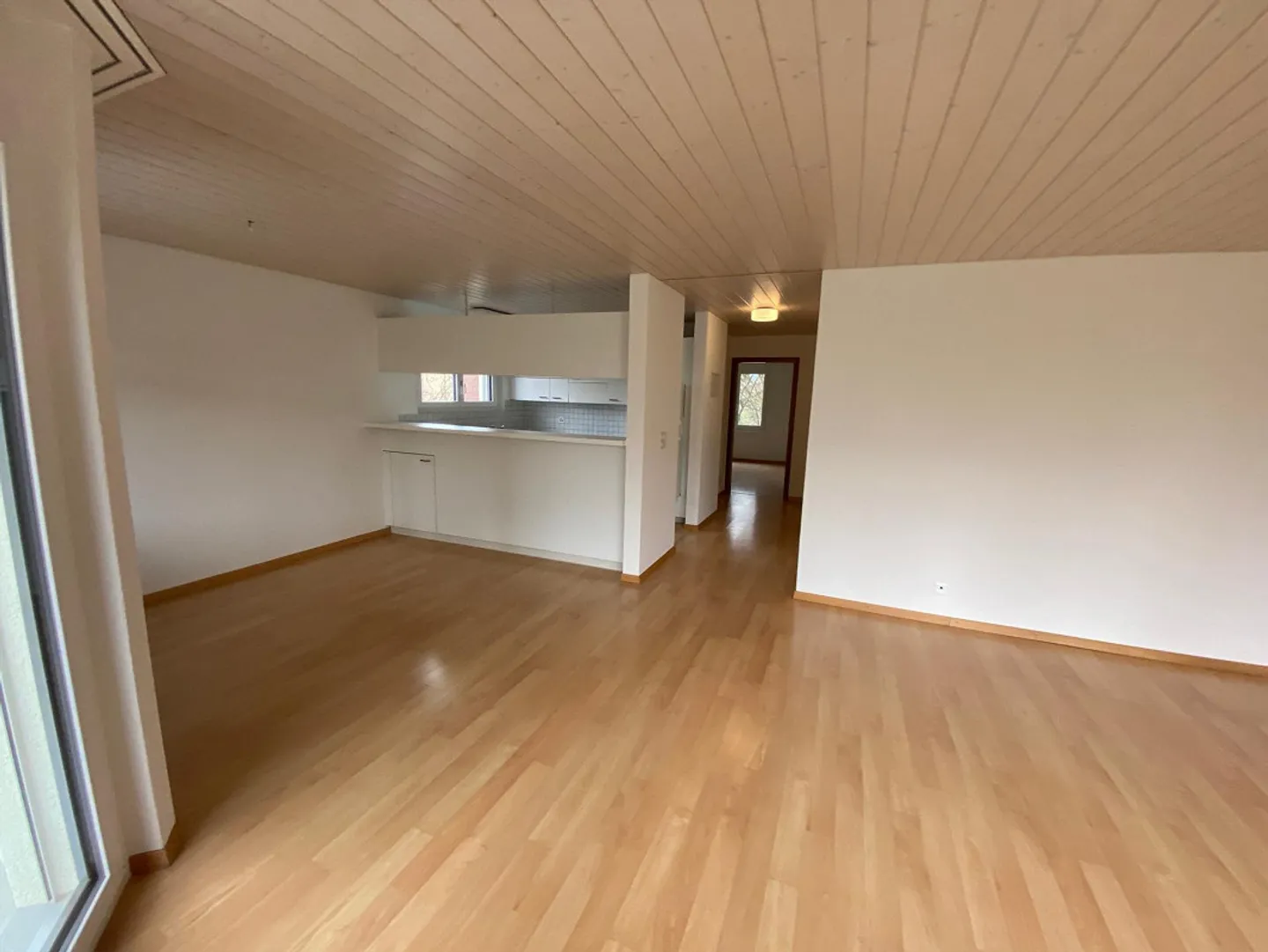 4,5 Zimmerwohnung mit neuen Bäder und neuer Küche 122m2 - Foto 8 von 23