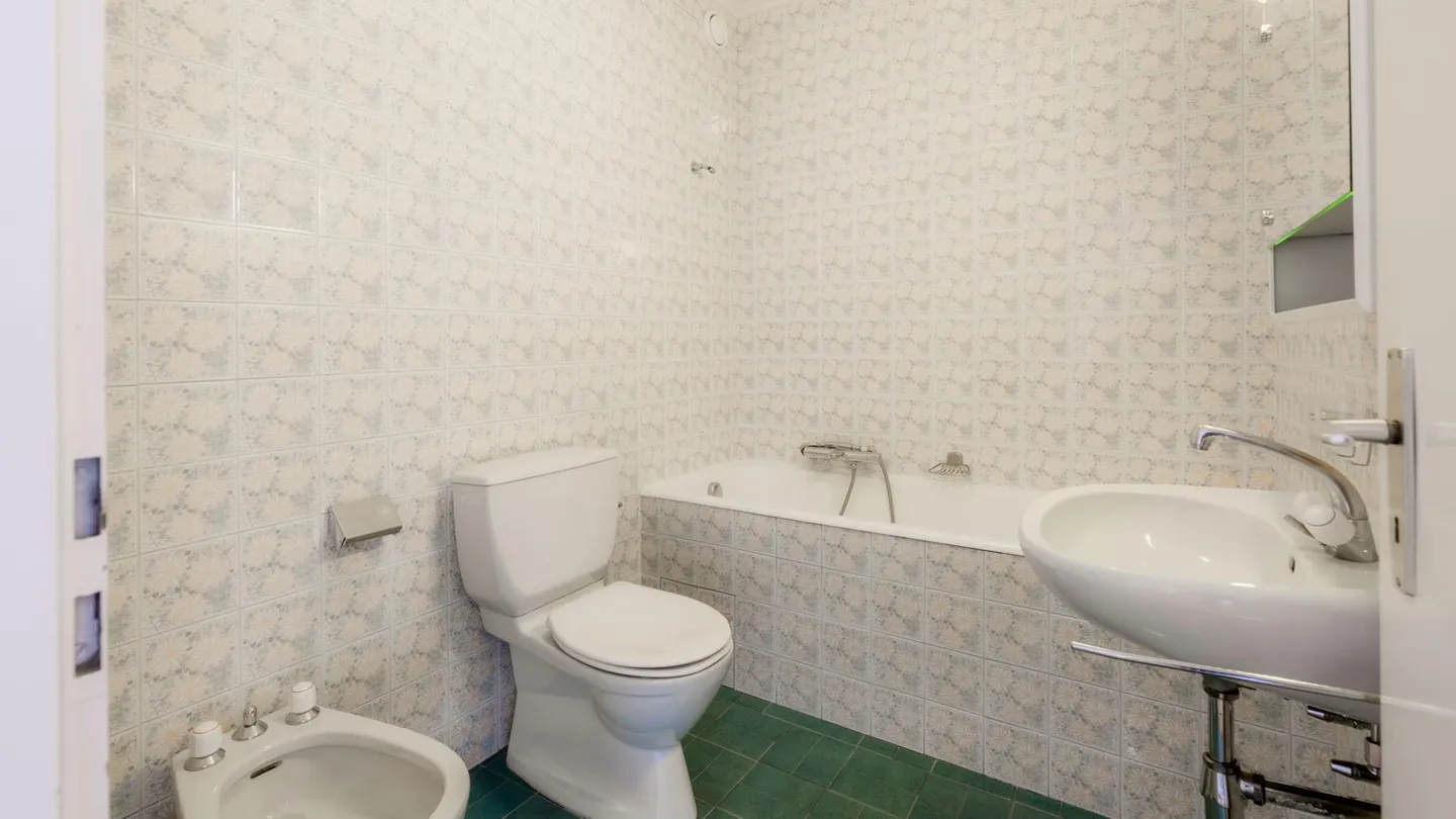 Geräumige Wohnung mit Terrasse - Foto 18 von 18