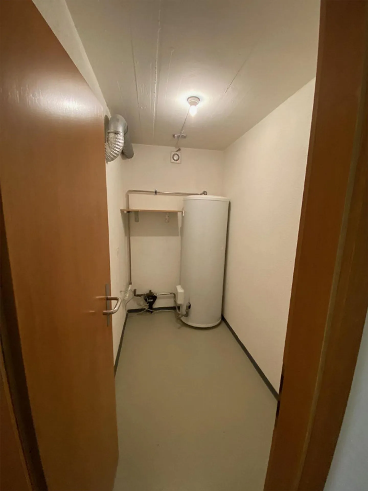 4,5 Zimmerwohnung mit neuen Bäder und neuer Küche 122m2 - Foto 15 von 23