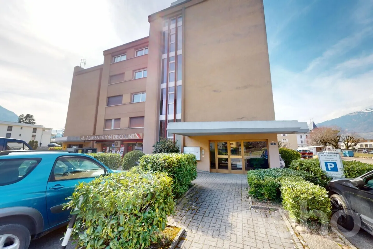 Esclusivo: 2.5 stanze vicino a un negozio e caffè di quartiere - Foto 2 di 13