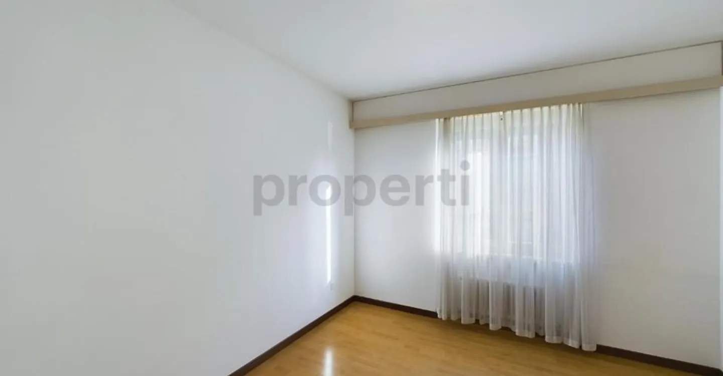 Helles 2,5-Zimmer-Apartment in strategischer Lage in Mendrisio - Foto 4 von 6