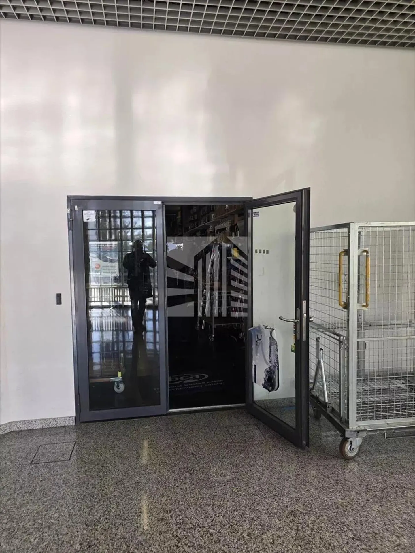 Mischgenutztes Gebäude mieten - Foto 4 von 8