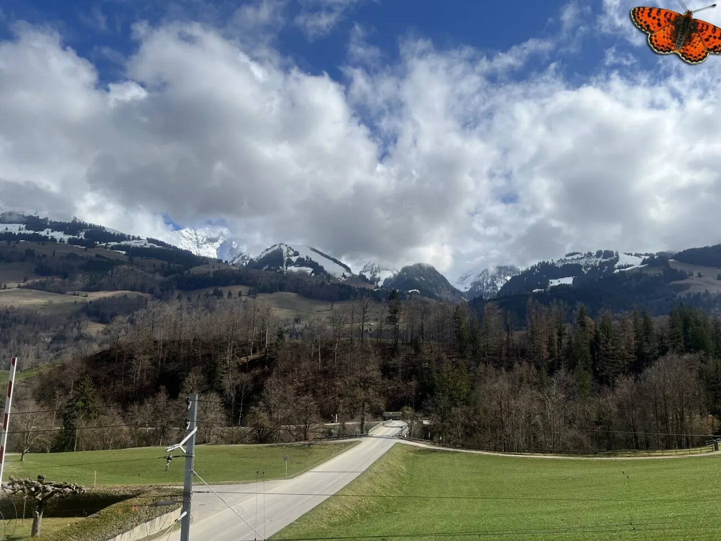 CHIC 2-ROOM APARTMENT - In a village! - Photo 2 of 8