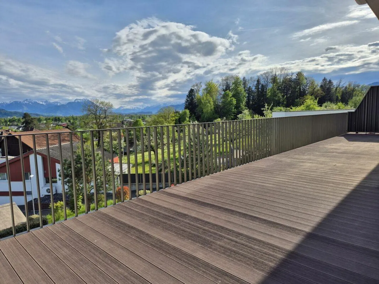 Vivere esclusivo a Balgach, vista panoramica inclusa! - Foto 10 di 13