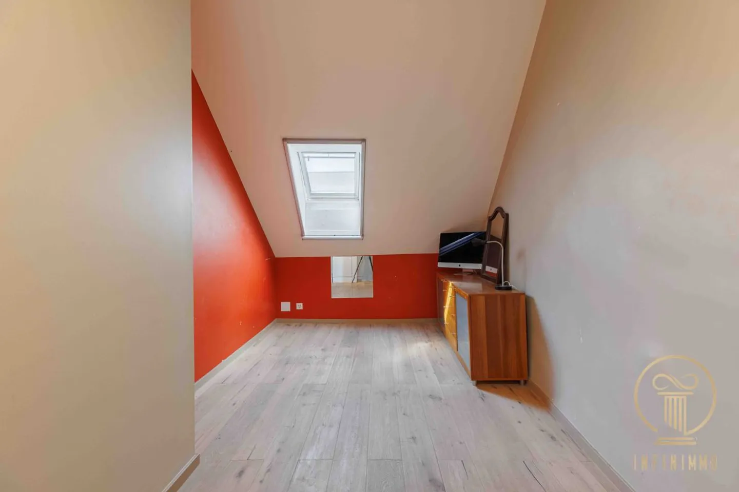 AUBONNE - Magnificent triplex apartment - Photo 5 of 13