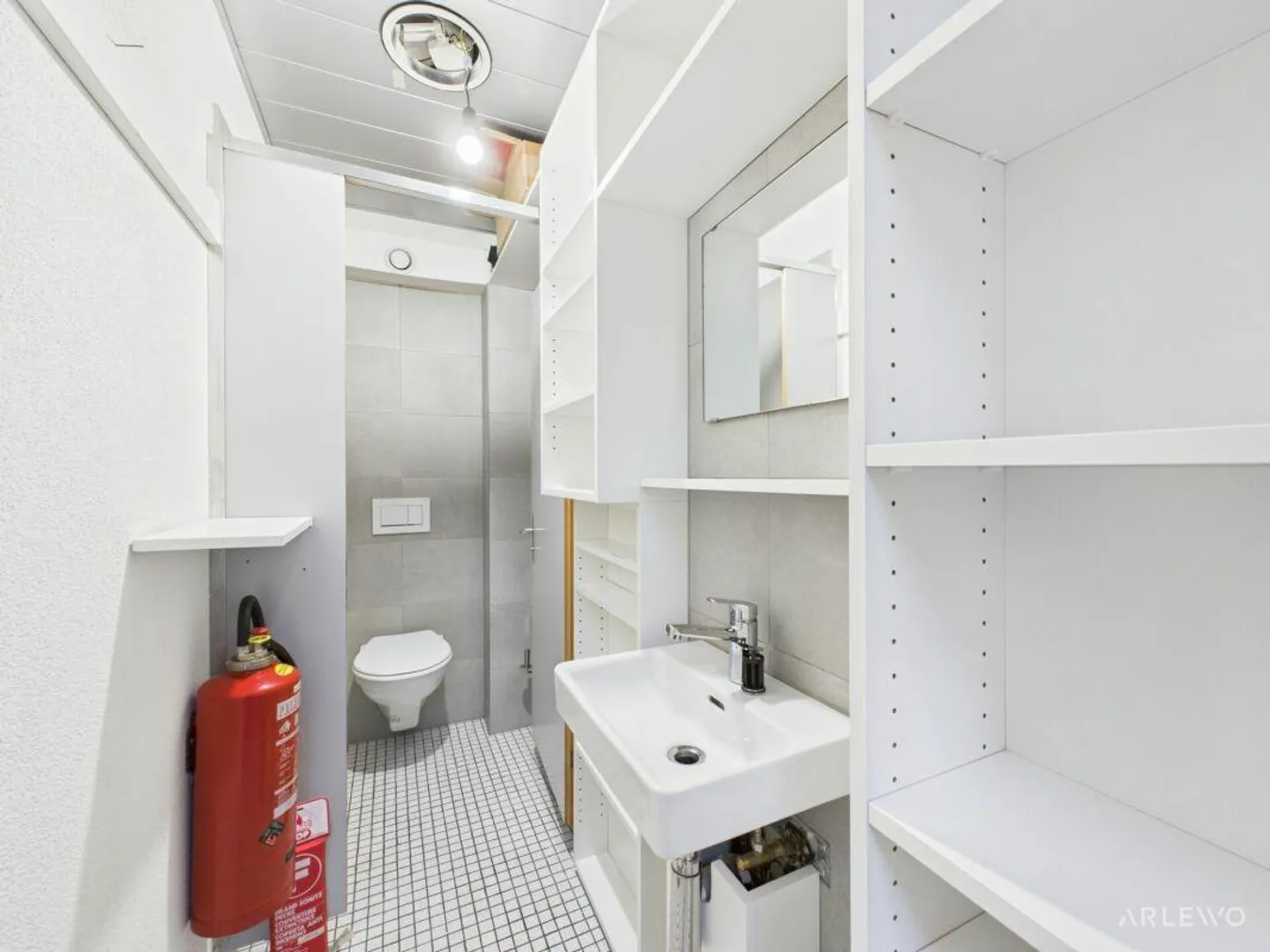 Shop for rent - Photo 10 of 14