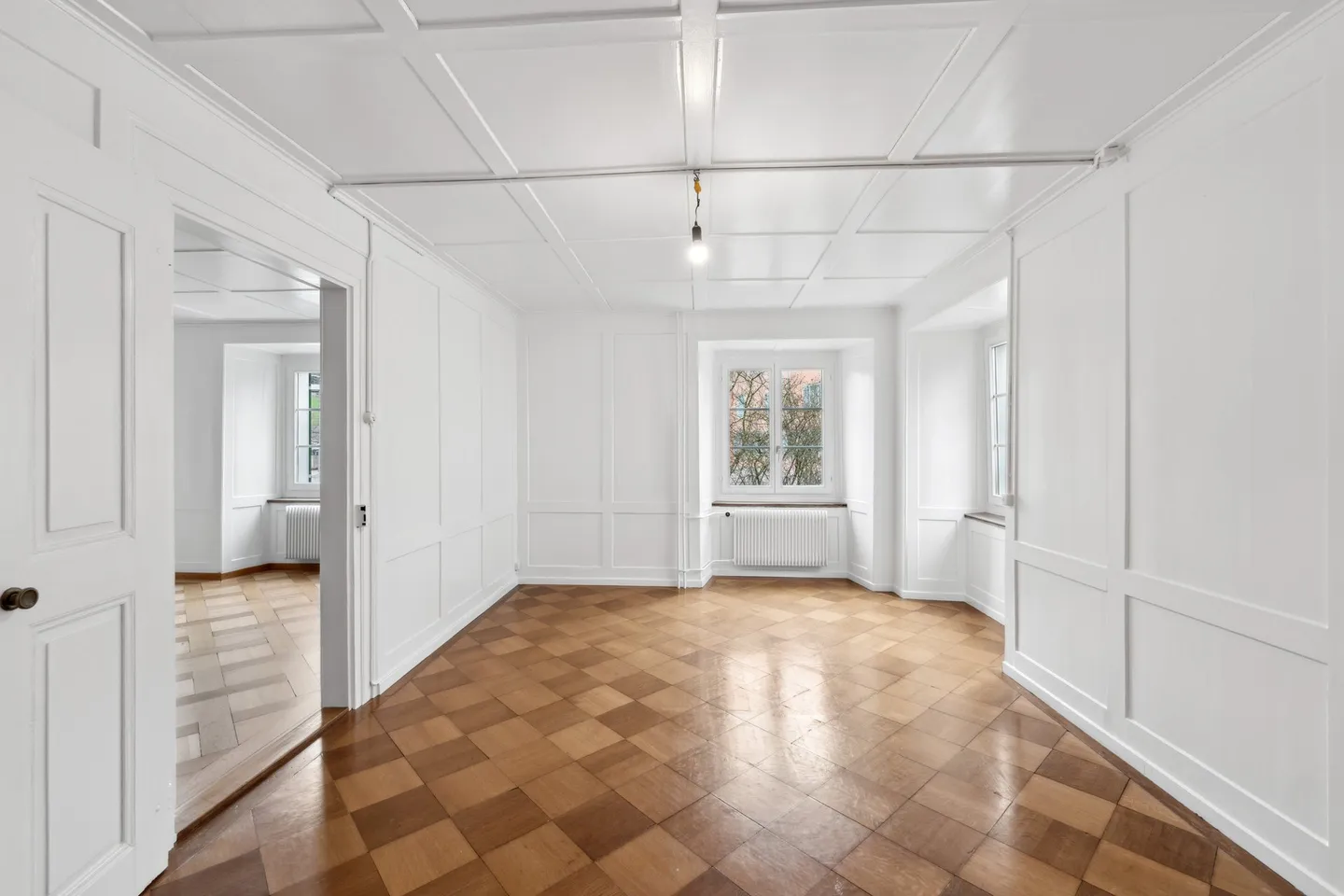 Living with Charm - 5-Room House Part in Rural Idyl - Photo 3 of 9