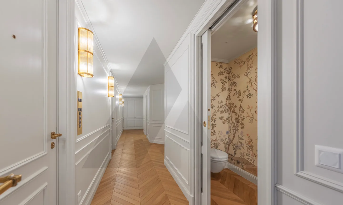 Appartamento di Lusso con Vista Lago - Foto 8 di 18