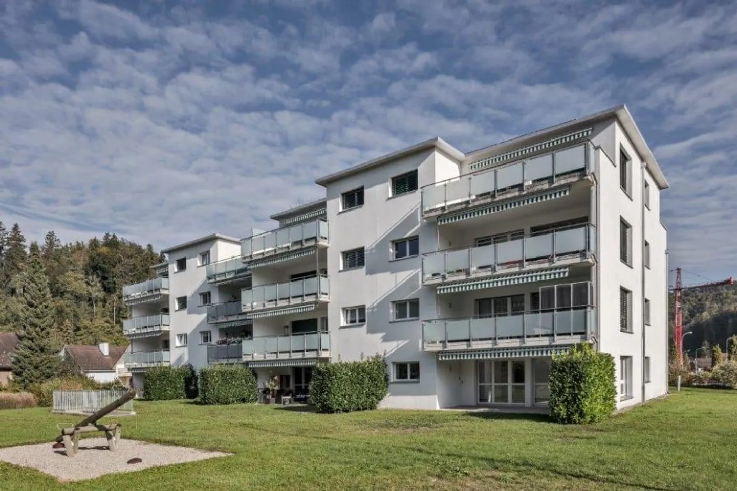 Modern Apartment in Quiet Area - Photo 9 of 10