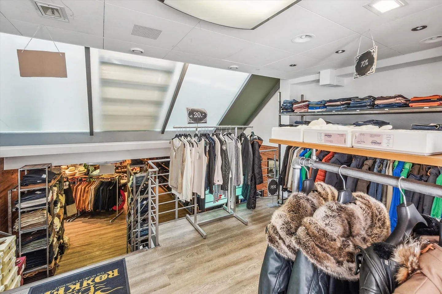 Espace commercial et de vente attrayant dans un emplacement central - 430m2 - Photo 12 sur 12