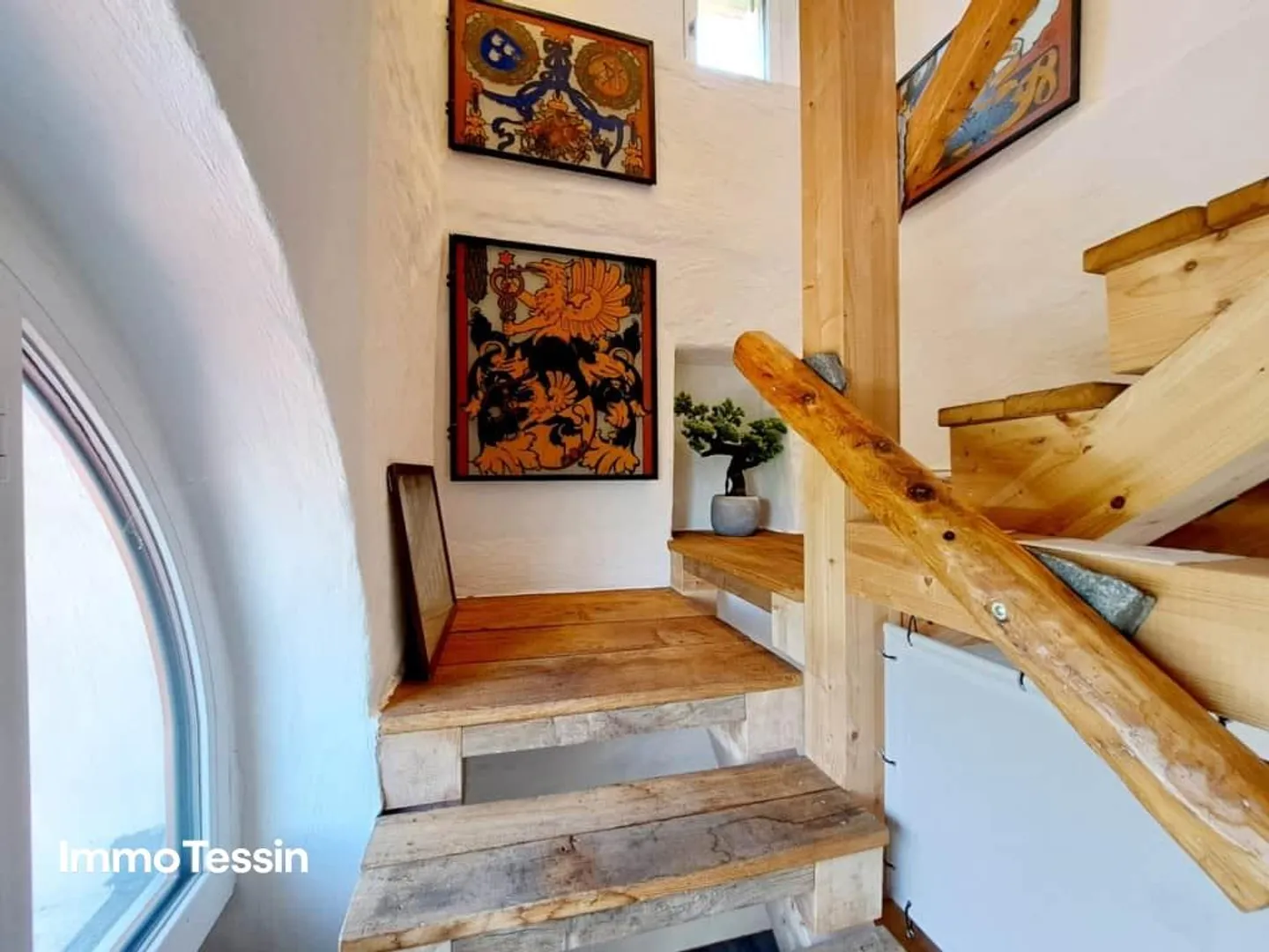 Between Heaven and Centovalli, renovated two-family house with at... - Photo 9 of 13