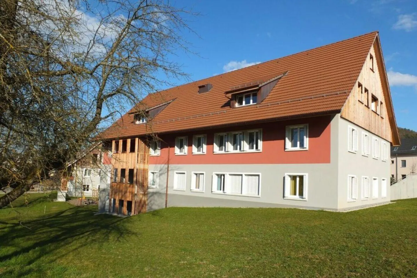 SPACIOUS MAISONETTE APARTMENT IN RURAL IDYLL - Photo 1 of 11