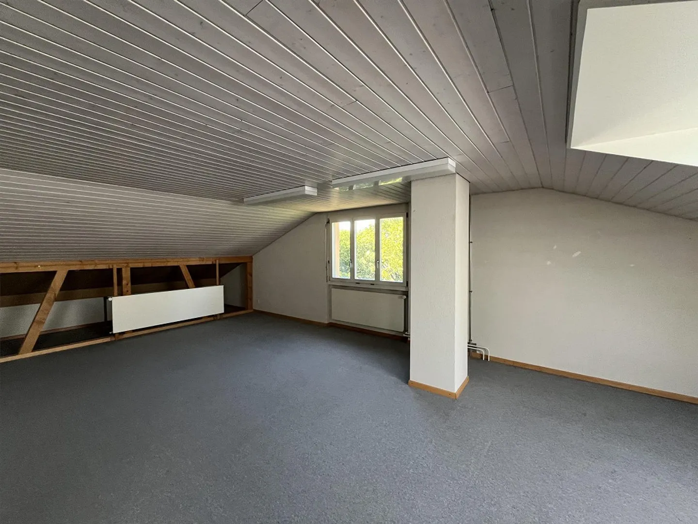 Grosszügiger Hobbyraum in Wittenbach - Foto 3 von 5