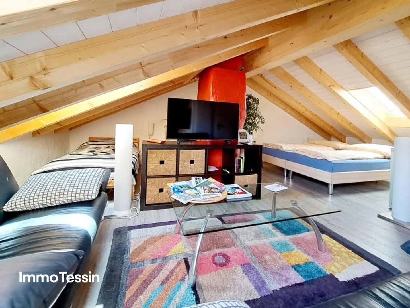 Between Heaven and Centovalli, renovated two-family house with at... - Photo 10 of 13