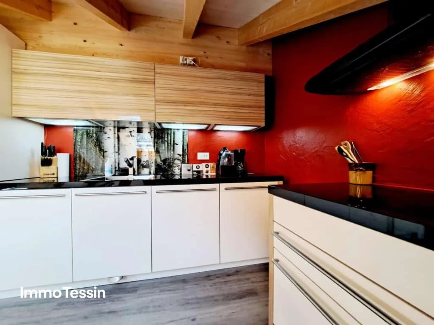 Between Heaven and Centovalli, renovated two-family house with at... - Photo 11 of 13