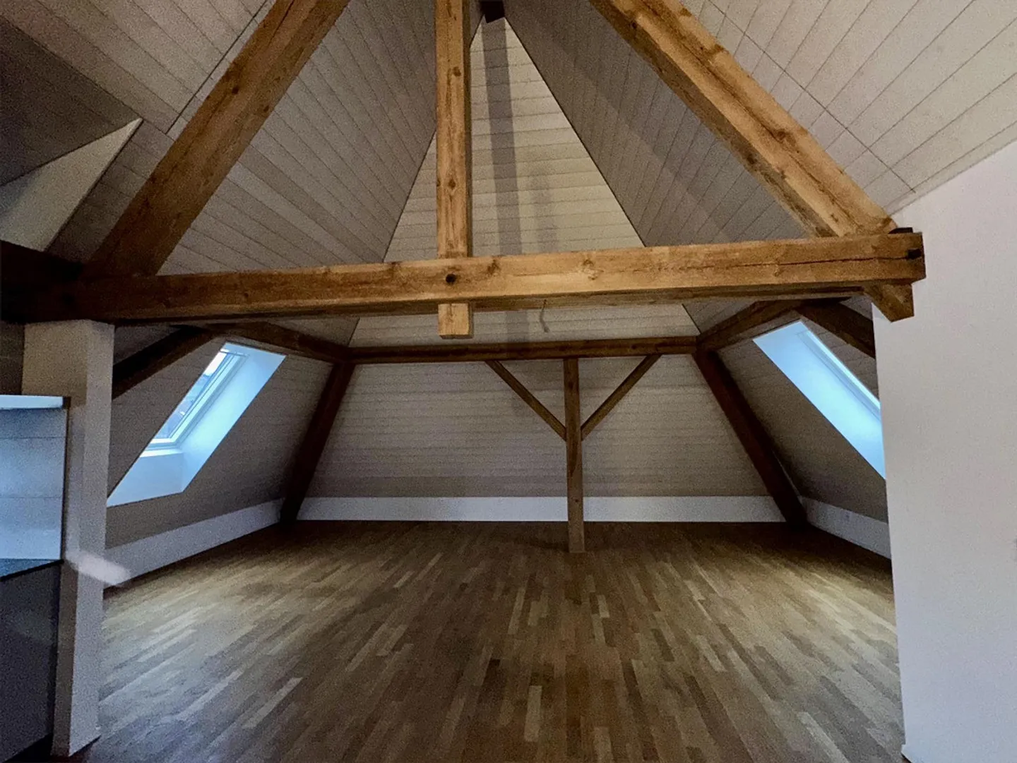 Geräumige 3.5 Zimmer Attique - Foto 7 von 29