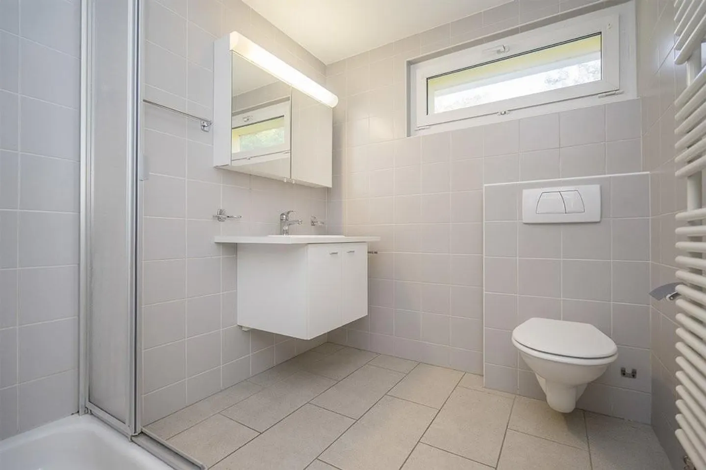 Helle 2-Zimmer Wohnung mit Aussicht - Foto 2 von 6
