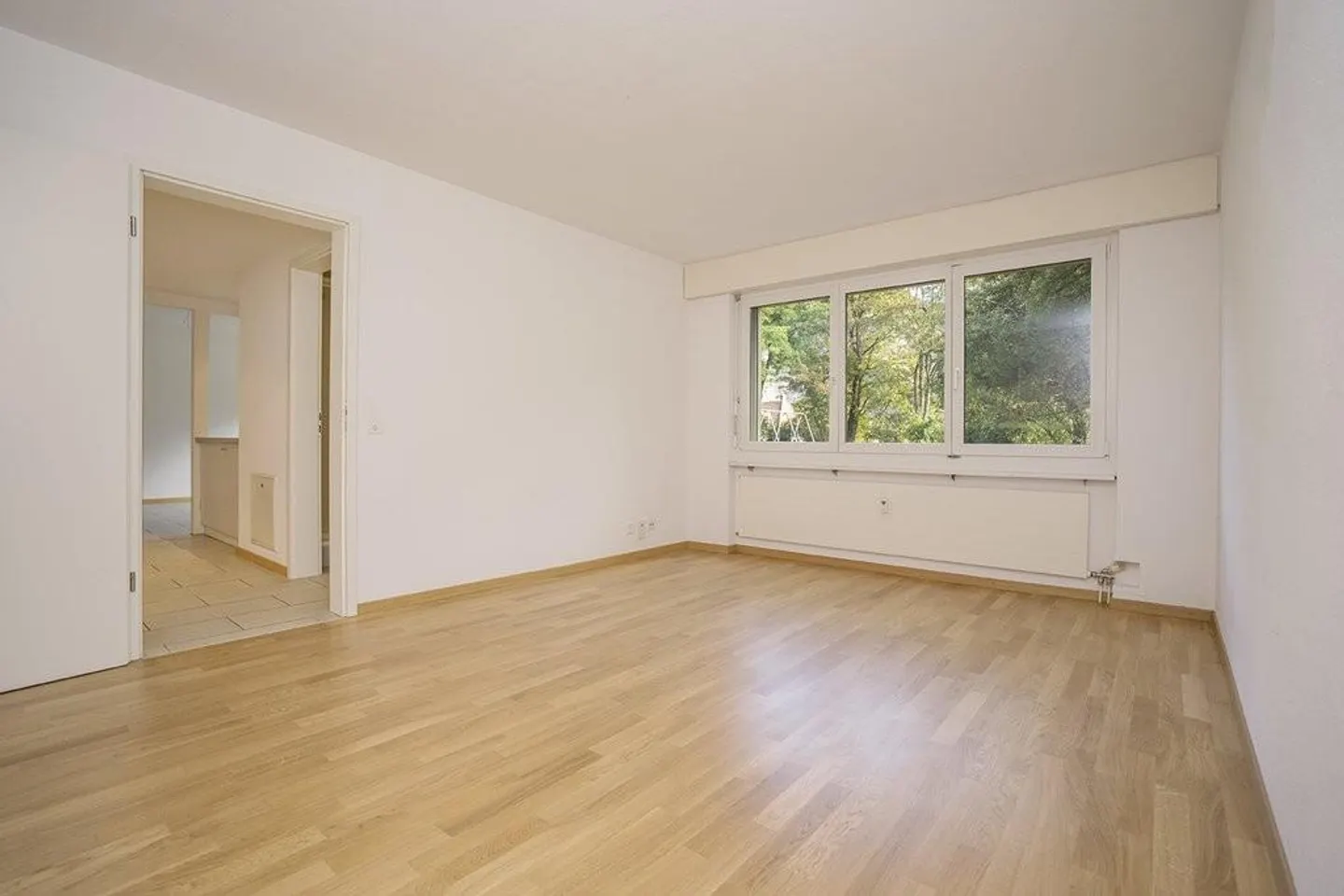 Helle 2-Zimmer Wohnung mit Aussicht - Foto 4 von 6