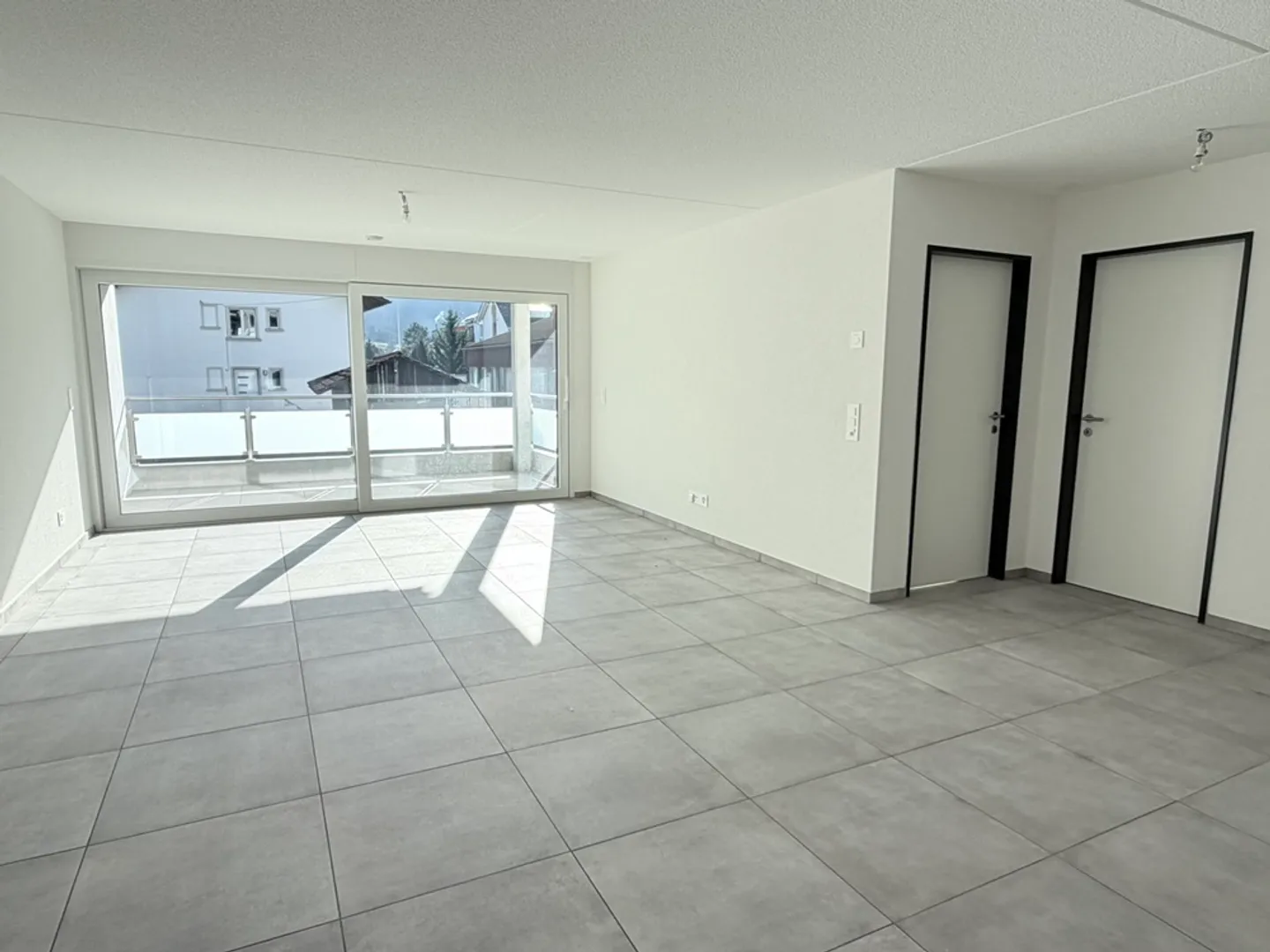 3.5 Room Apartment - Photo 5 of 11