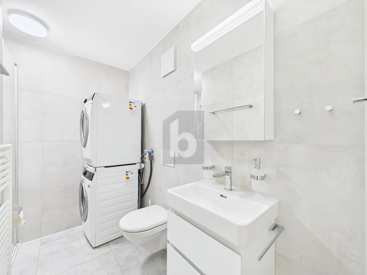 Appartamento in affitto - Foto 5 di 6