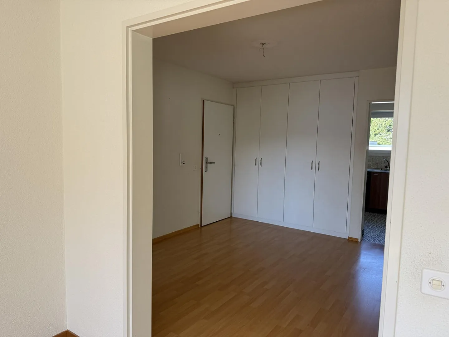Friendly apartment with a view of the castle - Photo 3 of 12